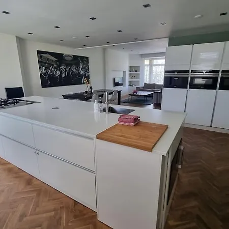 Holiday home Gezinswoning Met Gratis Parkeren Delft